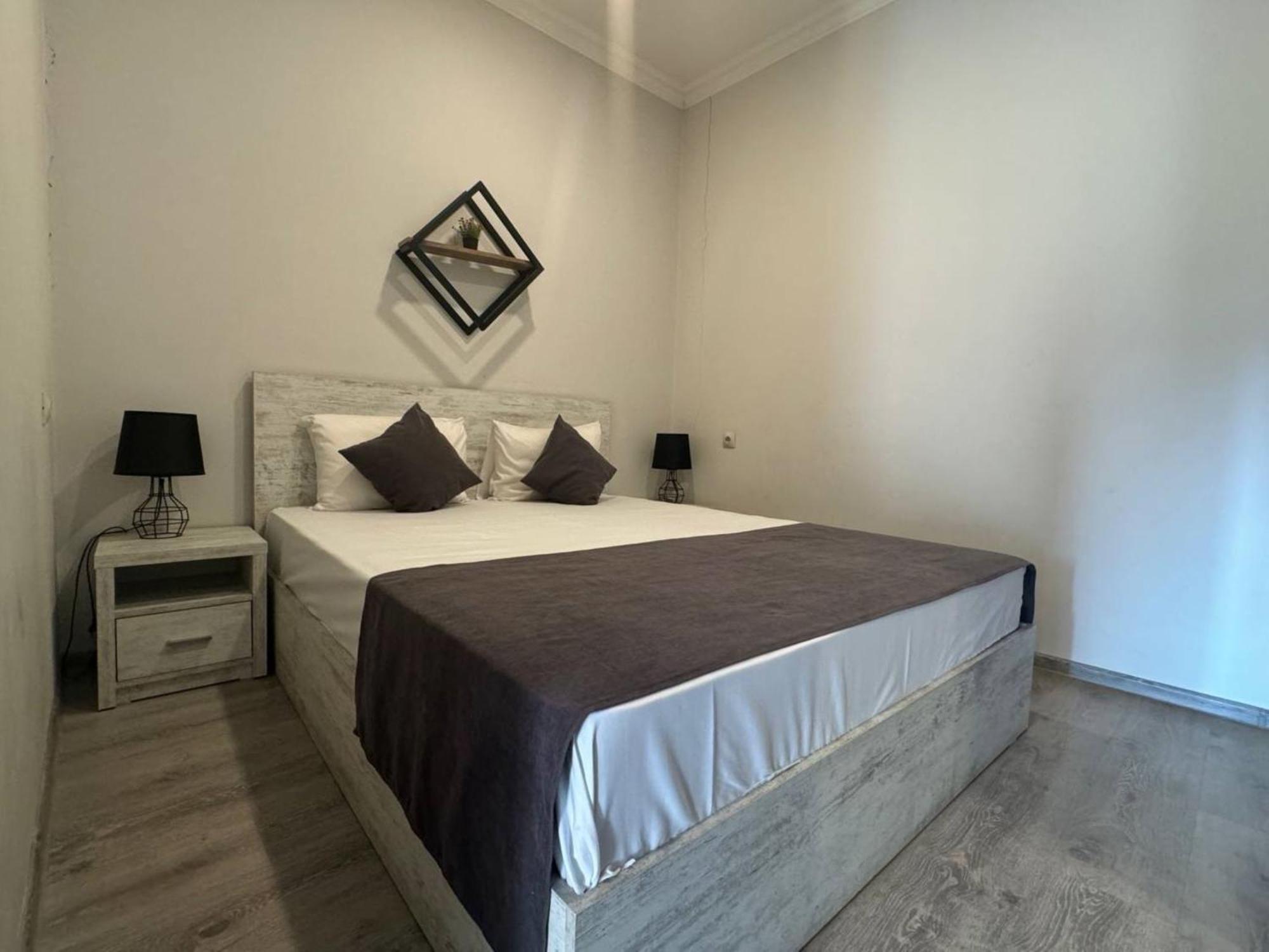 Hotel Menua Yerevan Bagian luar foto