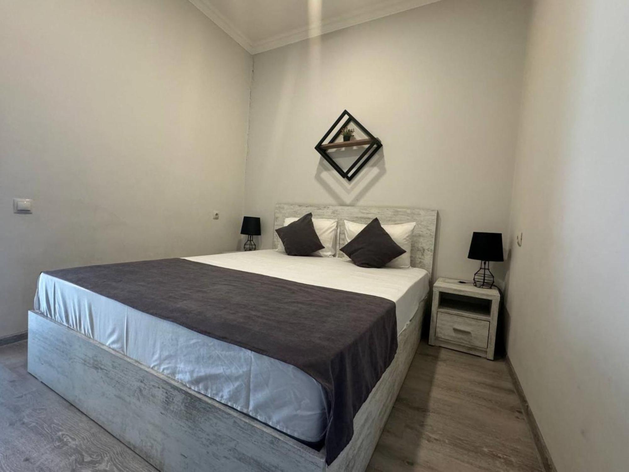 Hotel Menua Yerevan Bagian luar foto
